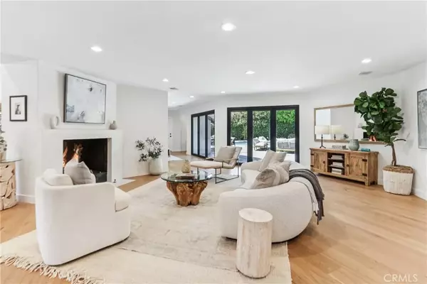 3389 Wrightview Place, Studio City, CA 91604