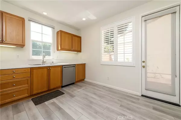 Irvine, CA 92602,115 waterman