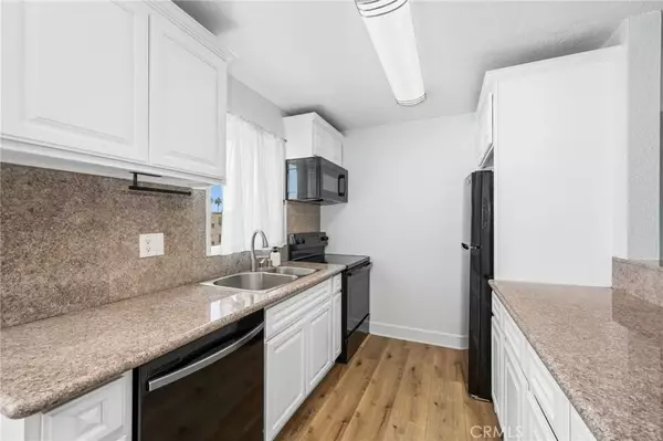 3142 Midway Drive #B307, Point Loma, CA 92110