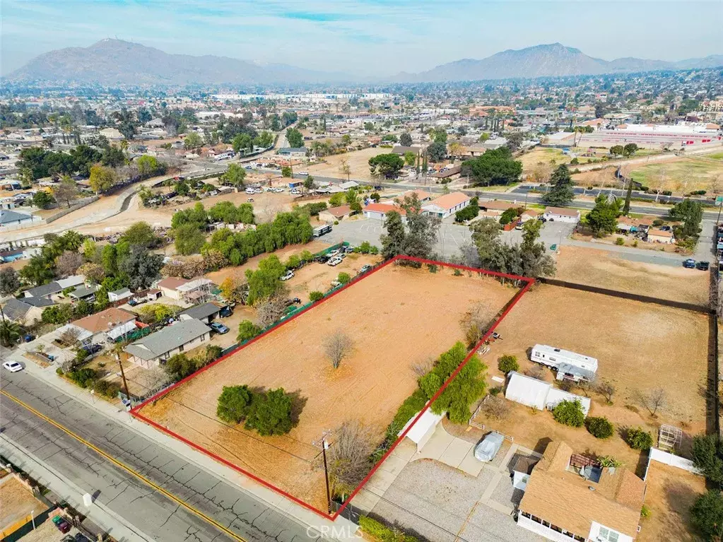 Moreno Valley, CA 92553,24800 Myers