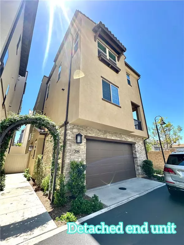 28 Hideaway Loop, Mission Viejo, CA 92692