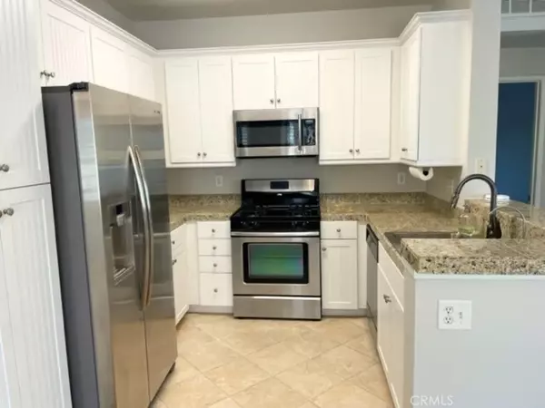 Aliso Viejo, CA 92656,23412 Pacific Park #32E