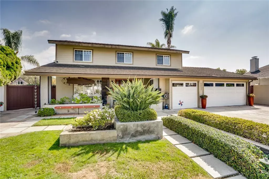 Huntington Beach, CA 92647,6852 Jardines Drive