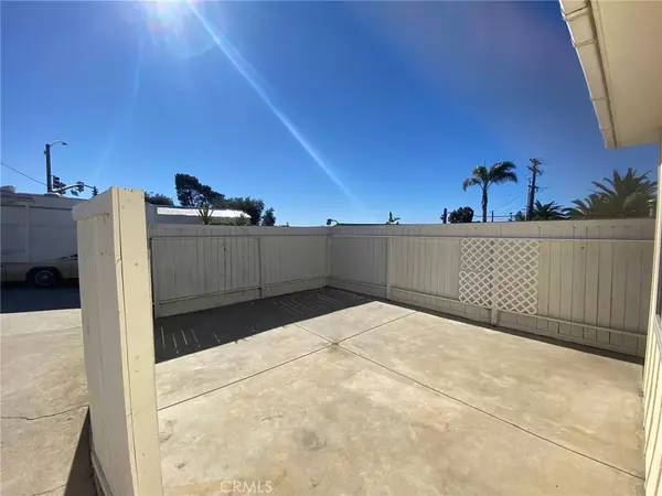 Encinitas, CA 92024,930 Orpheus Avenue #A
