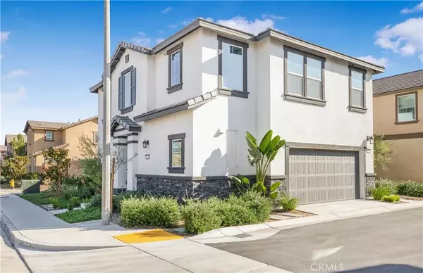 Rialto, CA 92377,2498 Gunner Ridge Way