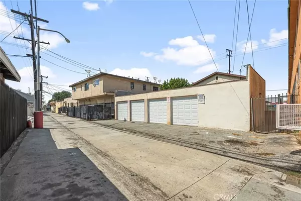 Huntington Park, CA 90255,2668 Randolph Street