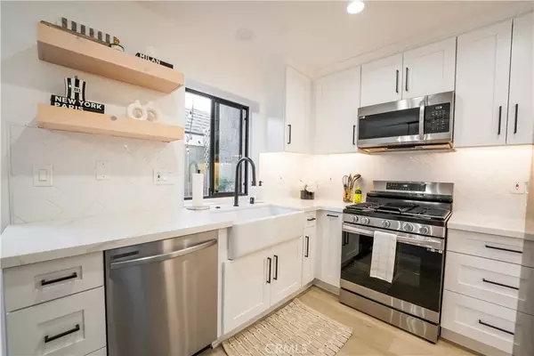 Newport Beach, CA 92663,5 Sand Dollar Court #16