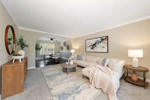 Yorba Linda, CA 92886,21590 Via Pepita