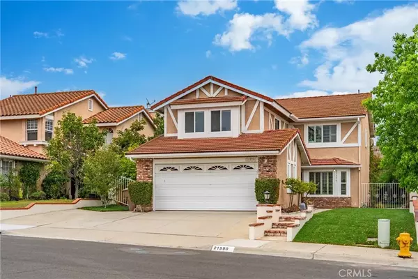 Yorba Linda, CA 92886,21590 Via Pepita