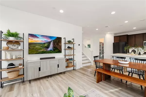 Ontario, CA 91761,2983 E Halton Paseo