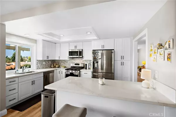 Mission Viejo, CA 92692,27798 ESPINOZA