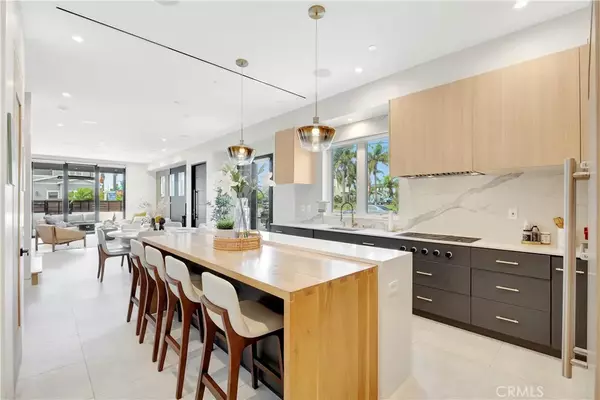 620 Huntington Street, Huntington Beach, CA 92648