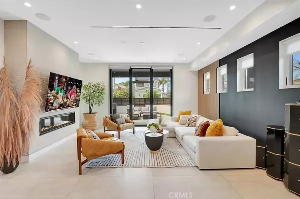 Huntington Beach, CA 92648,620 Huntington Street