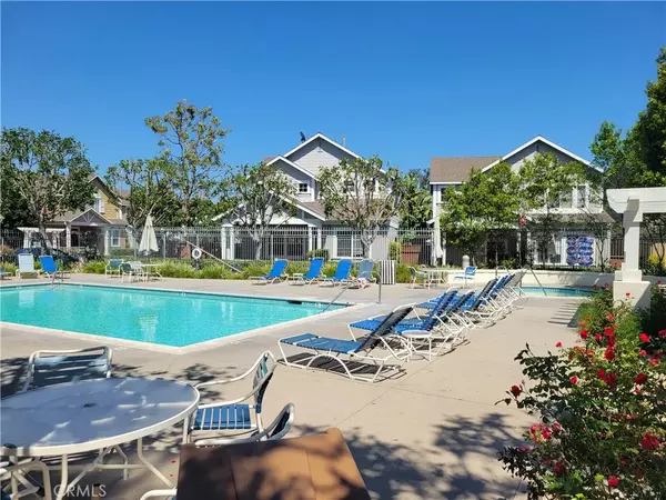 Aliso Viejo, CA 92656,3 Picket