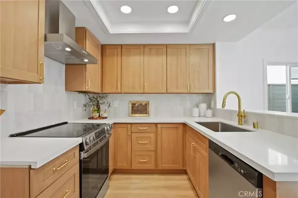 21722 Fairbrook #45, Mission Viejo, CA 92692