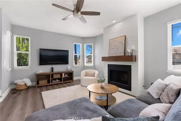 Costa Mesa, CA 92627,2649 Elden #E