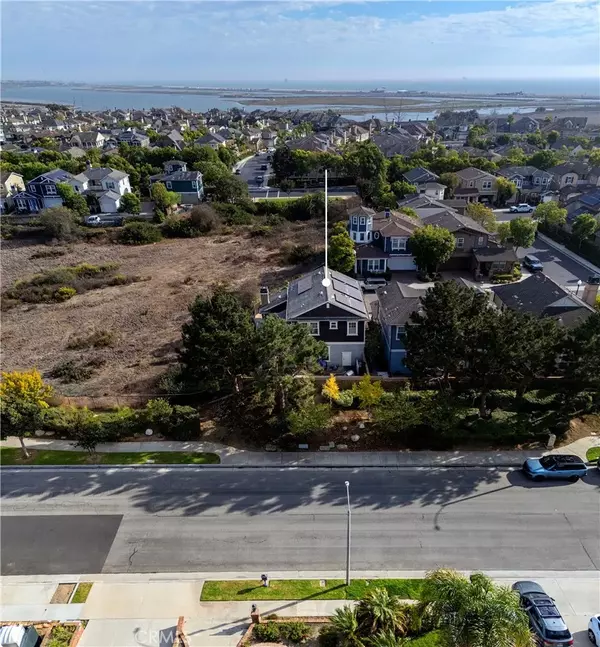 Huntington Beach, CA 92649,4711 Winthrop Drive