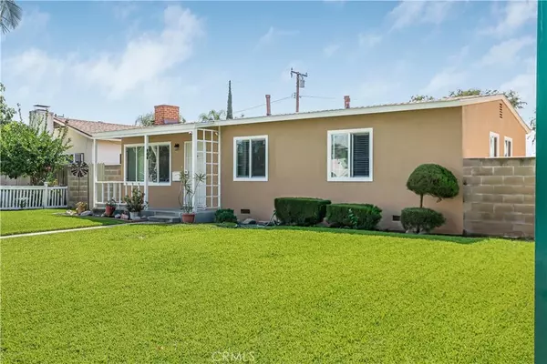 Fullerton, CA 92833,1636 W Valencia
