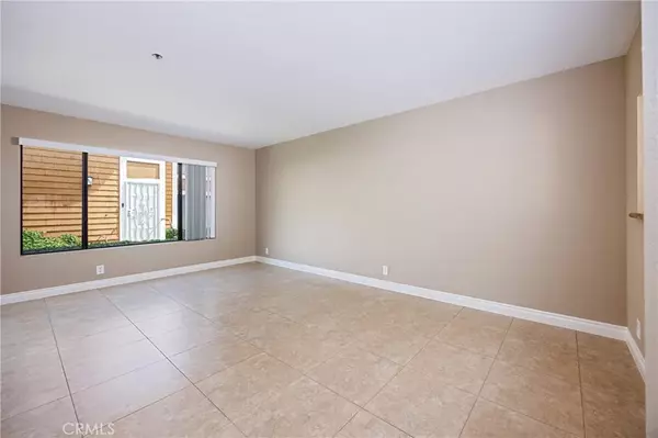 Lake Forest, CA 92630,25885 Trabuco Road #206