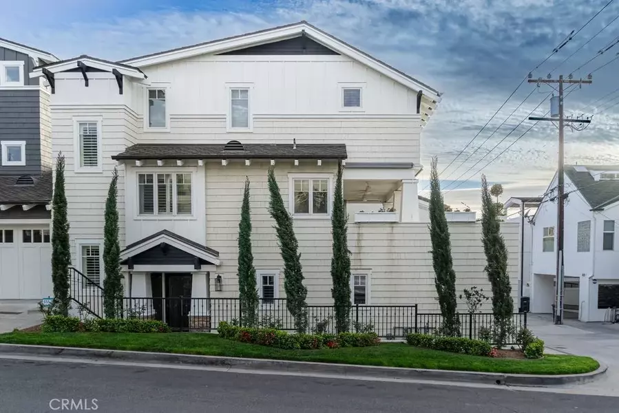 3731 4th Avenue, Corona Del Mar, CA 92625