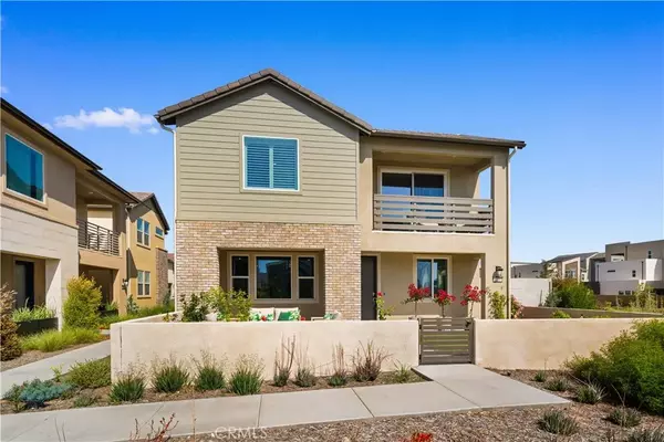 Irvine, CA 92618,306 Treble