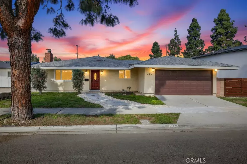 Costa Mesa, CA 92626,746 Hudson Avenue