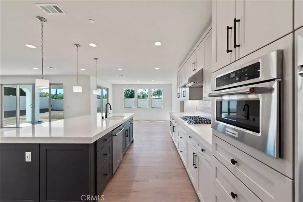 Escondido, CA 92026,2941 Orchard Glen