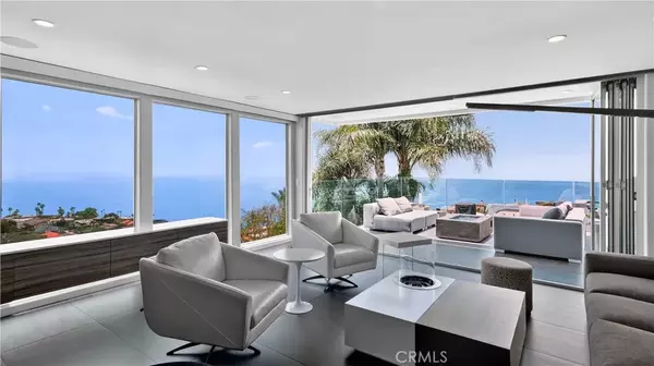 Laguna Beach, CA 92651,855 Santa Ana Street