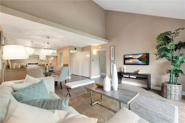 Irvine, CA 92618,85 Lemon