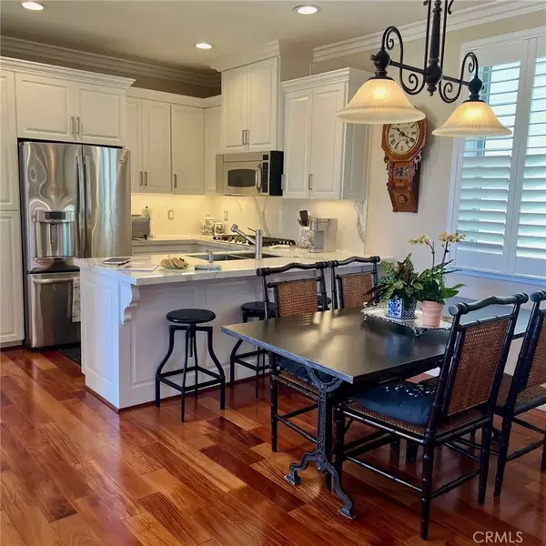 Corona Del Mar, CA 92625,720 Poinsettia Ave