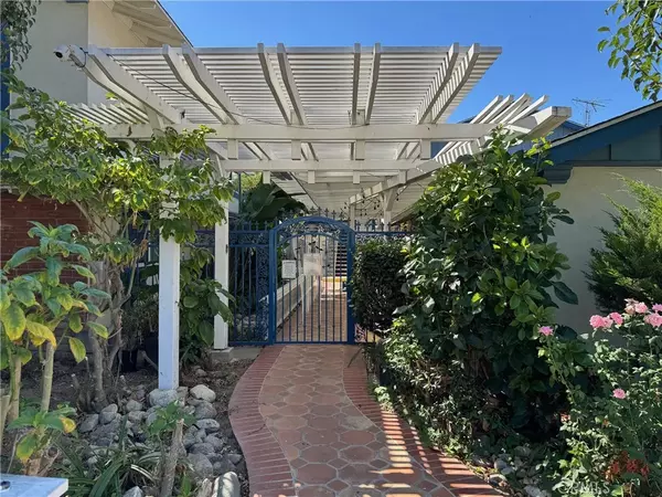 Tustin, CA 92780,16592 Alliance