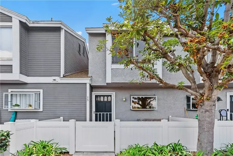 19 Briarwood Lane #66, Aliso Viejo, CA 92656