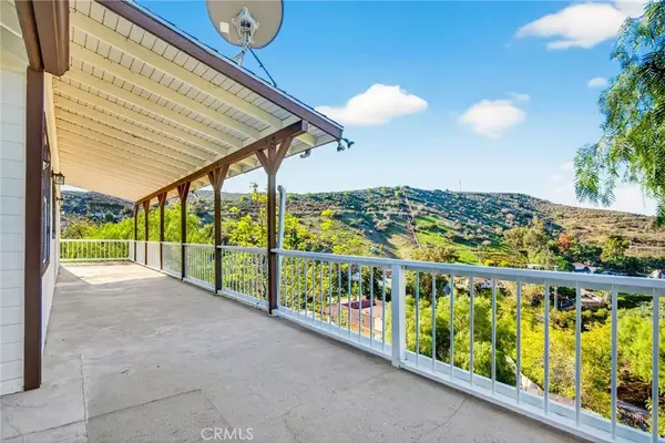 Sunland, CA 91040,9404 Wayside Drive