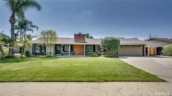 North Tustin, CA 92705,17922 Romelle Avenue
