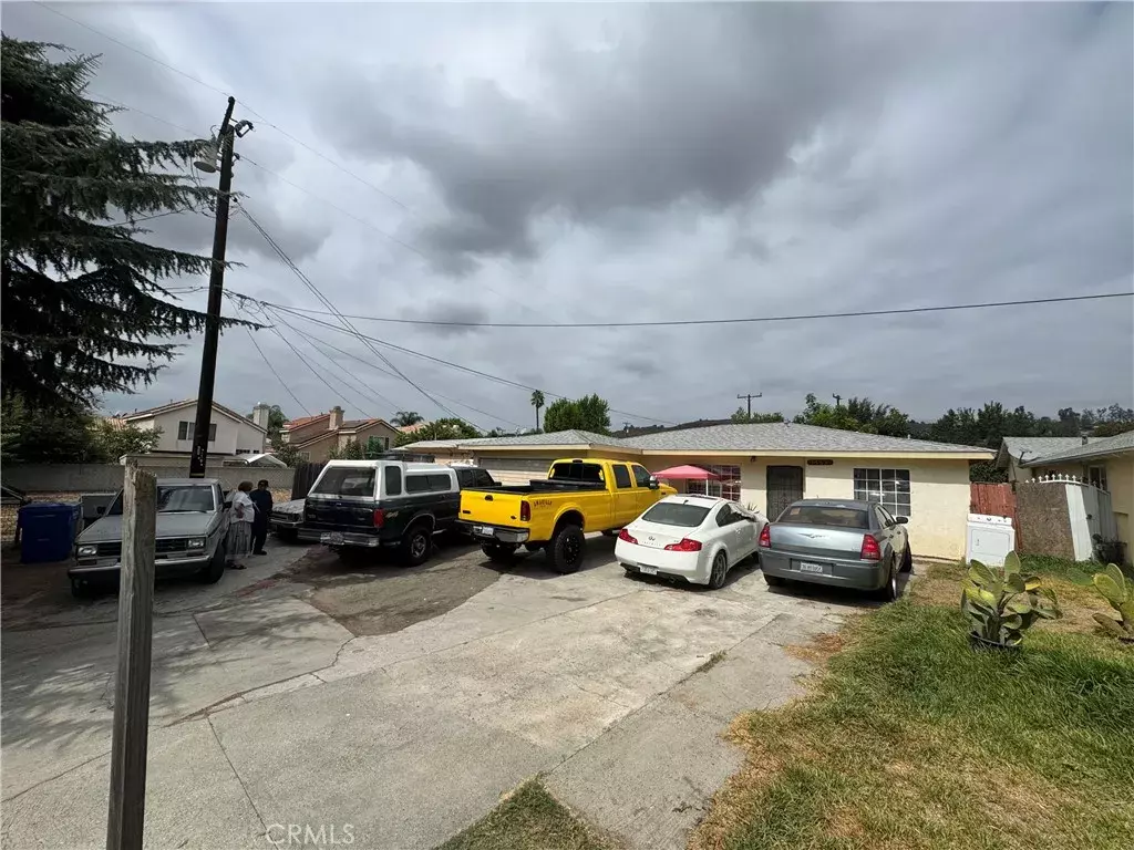 Pomona, CA 91768,1563 La Vita
