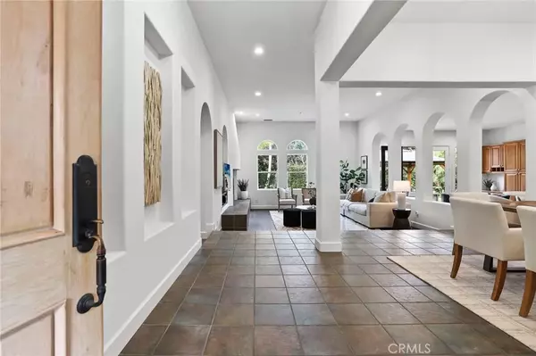 Tustin, CA 92782,12215 Wyne Ct