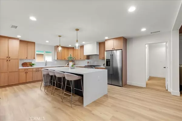 Tustin, CA 92780,13511 Epping Way