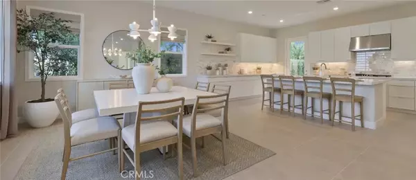 Irvine, CA 92618,446 Loon