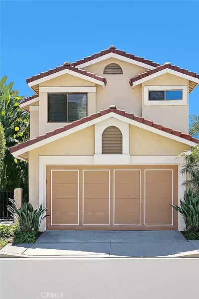 3935 Caminito Silvela, San Diego, CA 92122
