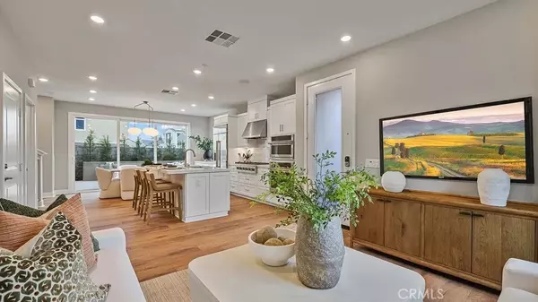 Fullerton, CA 92835,1723 Lychee Street