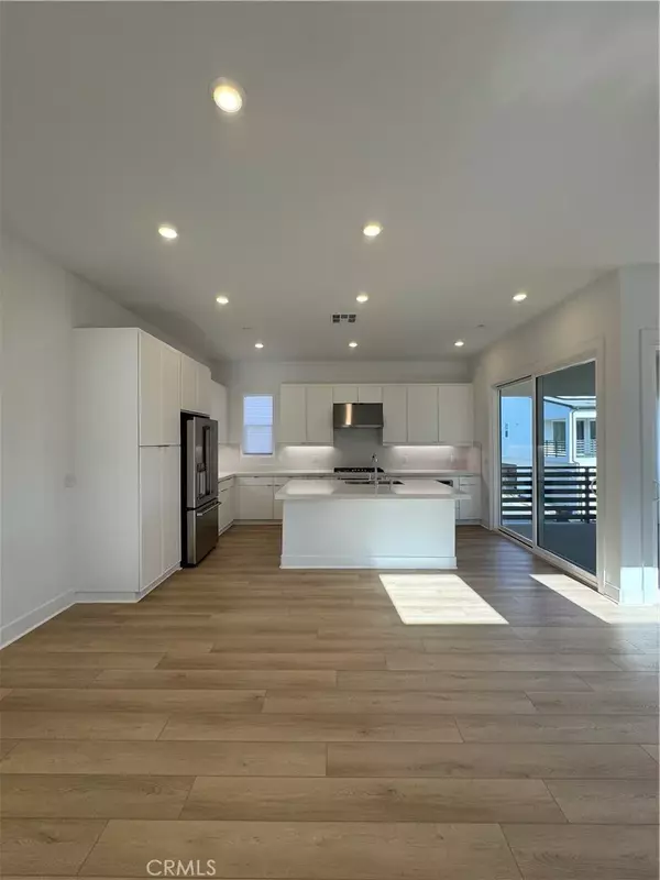 436 Loon, Irvine, CA 92618