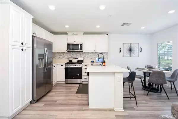 Fontana, CA 92336,7155 Citrus Avenue #403