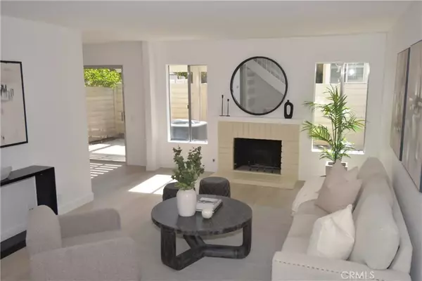 Irvine, CA 92614,40 Havenwood