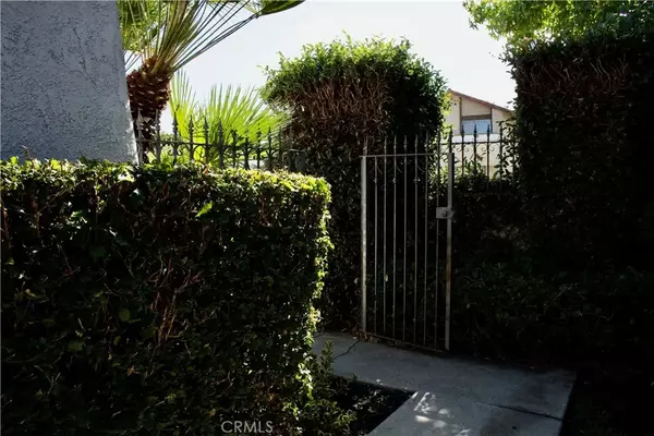 Mission Viejo, CA 92692,27541 Bocina