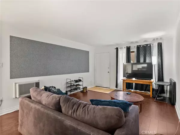 Santa Ana, CA 92707,1030 W Macarthur #93