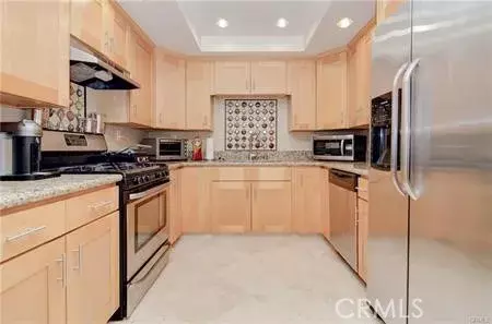 Huntington Beach, CA 92646,8777 Tulare Drive #409D