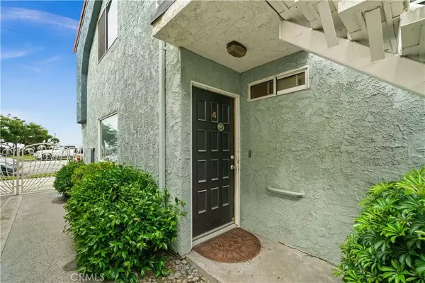 Seal Beach, CA 90740,805 Ocean