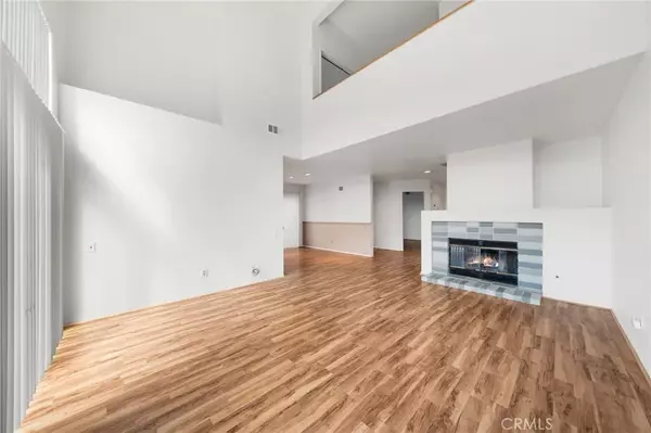 Lake Forest, CA 92679,19091 Sycamore Glen