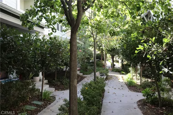 Ladera Ranch, CA 92694,64 Valmont Way