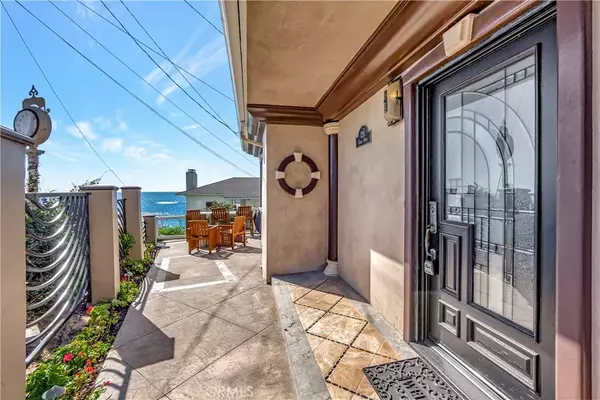Laguna Beach, CA 92651,150 Cress Street